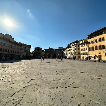 Luxurious View On Santa Croce Florenz