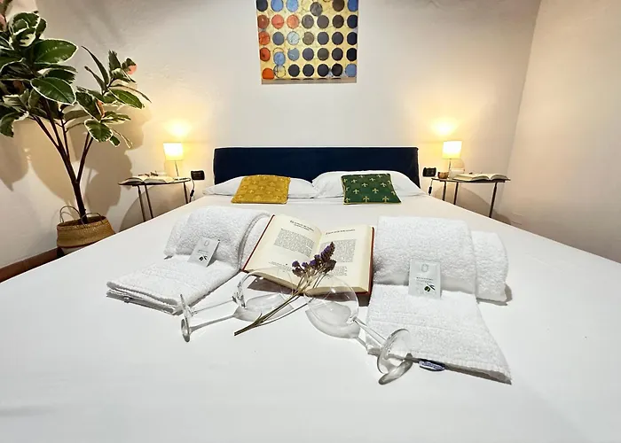 Luxurious View On Santa Croce Apartamento Florença